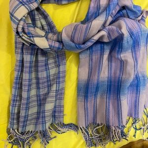 Gap Purple multi plaid cozy scarf desert violet